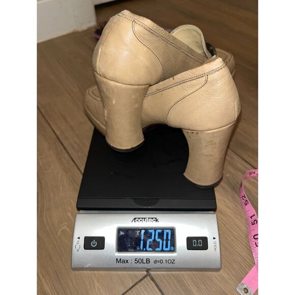 DOLCE & GABBANA  Vintage Beige Leather Square-Toe Slip-On Heeled Loafers Women's - Picture 10 of 10